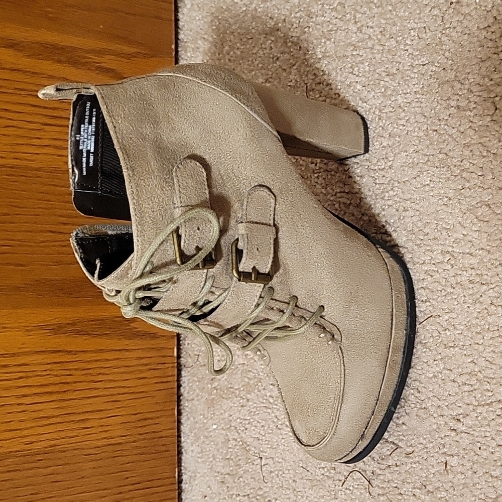 Mossimo Kaylor Bootie